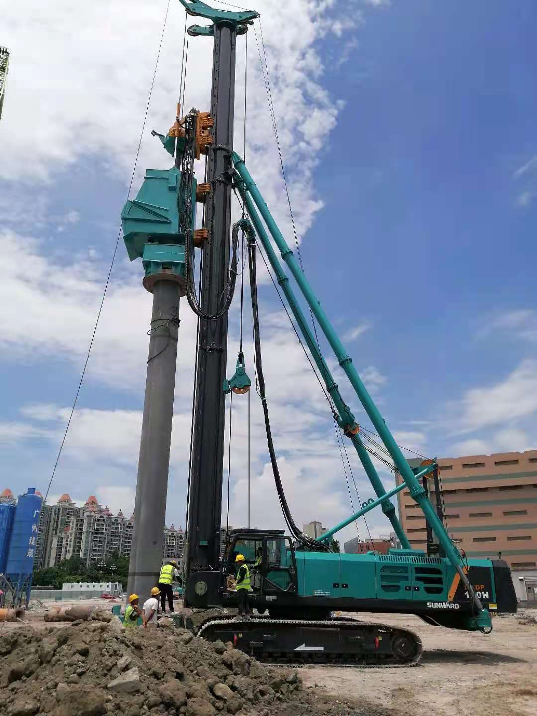 入巖效率取得突破性提升！山河智能隨鉆跟管鉆機廣受好評